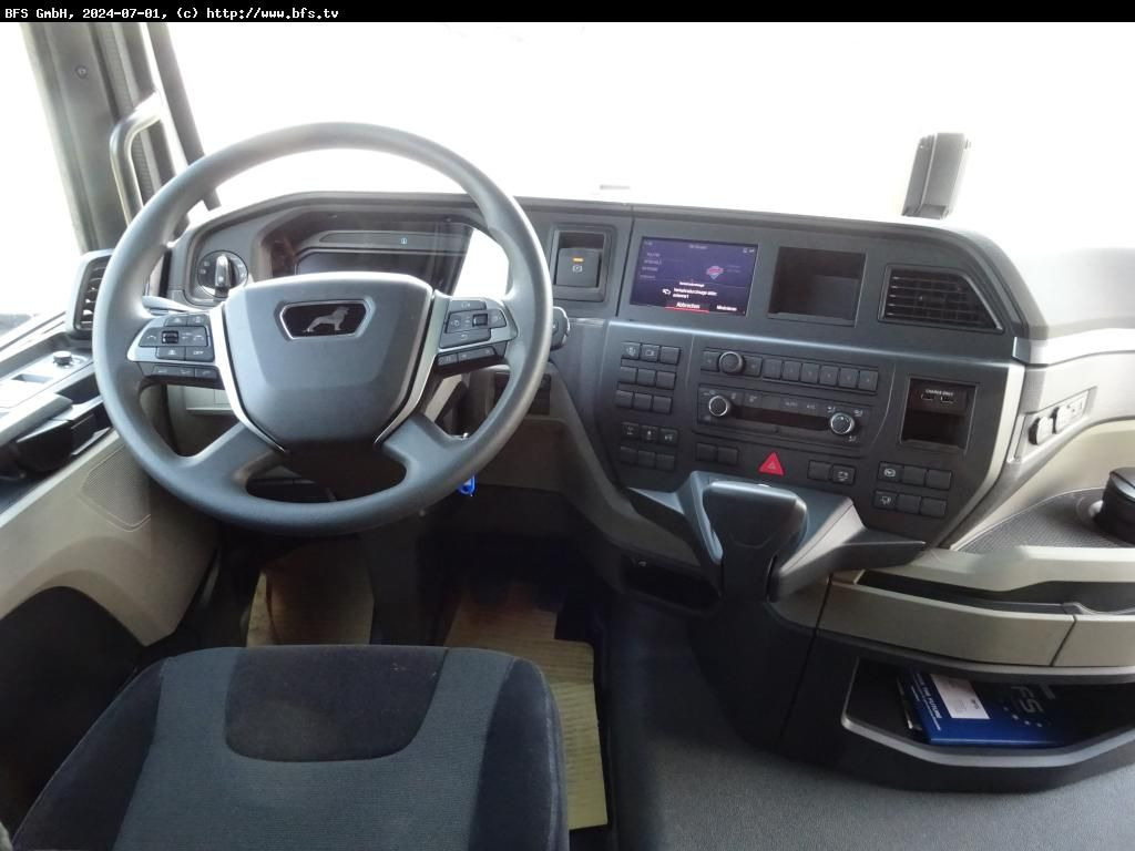 MAN TGX (TG3) 18.480 4x2 LL SA Mautklasse 2 Ultra MAN TGX (TG3) 18.480 4x2 LL SA Mautklasse 2 Ultra - Cabeza tractora: foto 4 MAN TGX (TG3) 18.480 4x2 LL SA Mautklasse 2 Ultra MAN TGX (TG3) 18.480 4x2 LL SA Mautklasse 2 Ultra - Cabeza tractora: foto 4