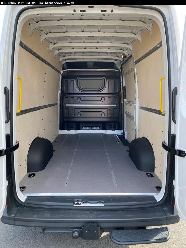 MAN TGE 3.180 4x2 F SB Automatik, keine AHK, 3-Sitze - Furgón: foto 3 MAN TGE 3.180 4x2 F SB Automatik, keine AHK, 3-Sitze - Furgón: foto 3