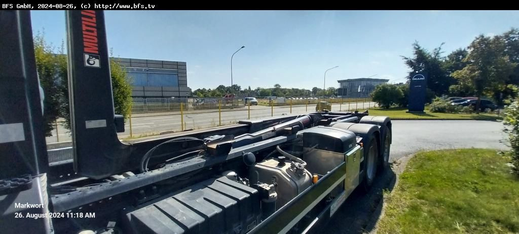 MAN TGS (TG3) 26.510 6x2-4 BL CH HIAB - Camión multibasculante: foto 3 MAN TGS (TG3) 26.510 6x2-4 BL CH HIAB - Camión multibasculante: foto 3