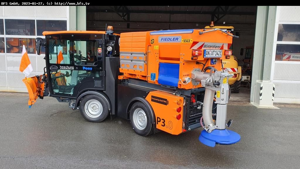 Pony P3.0 Pony P3.0 - Barredora vial: foto 2 Pony P3.0 Pony P3.0 - Barredora vial: foto 2