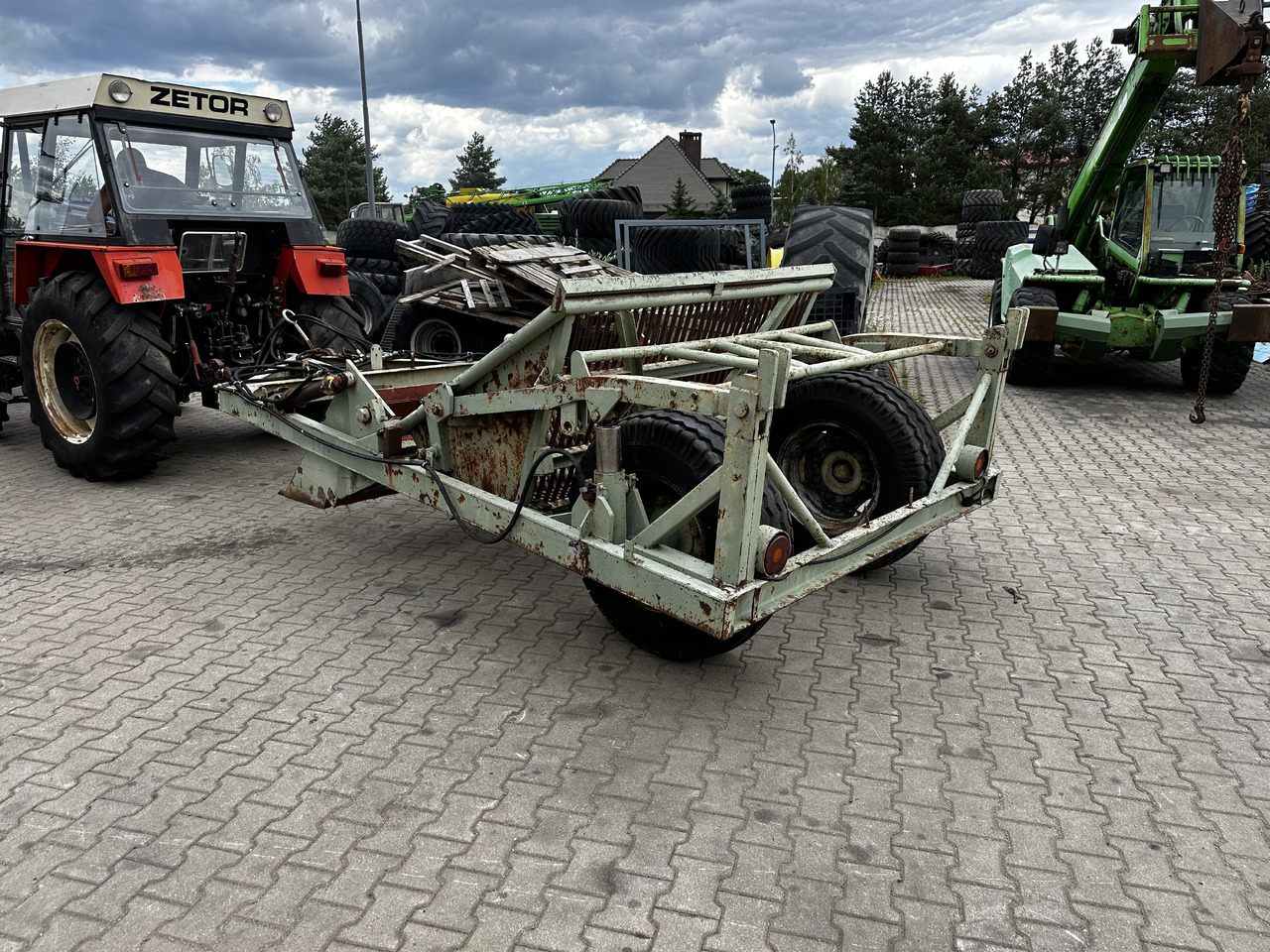 Zbieracz kamieni Fortschritt Steinsammler Steinsammelwagen - Equipo para trabajo del suelo: foto 5 Zbieracz kamieni Fortschritt Steinsammler Steinsammelwagen - Equipo para trabajo del suelo: foto 5