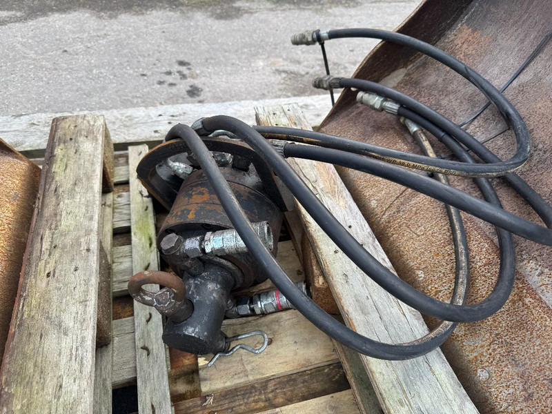 Bakker HB 80 + ROTATOR CE MARKERING - Pinza de manipulación para Maquinaria de construcción: foto 5 Bakker HB 80 + ROTATOR CE MARKERING - Pinza de manipulación para Maquinaria de construcción: foto 5