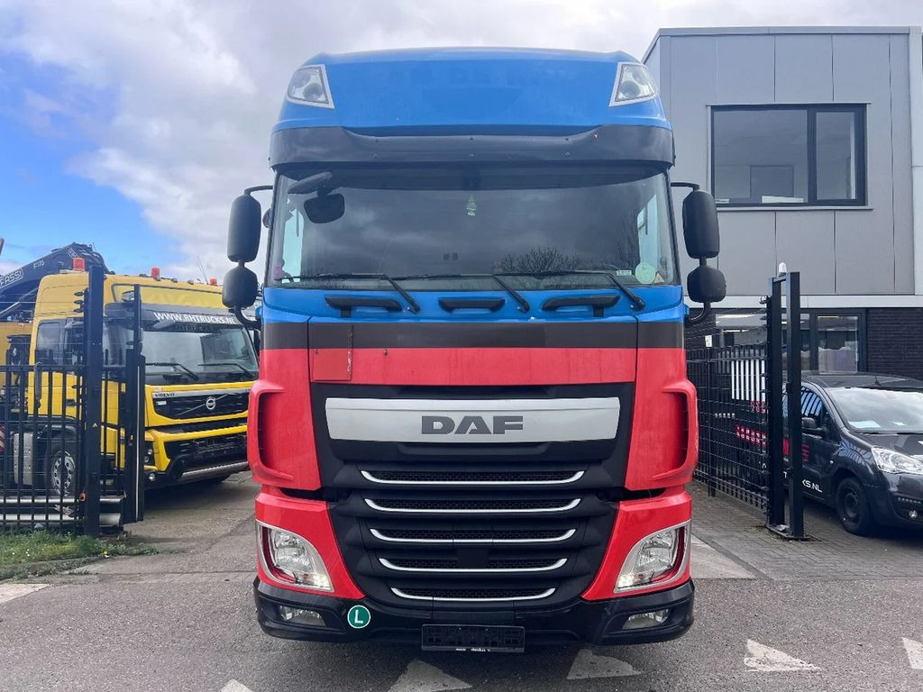 DAF XF 440 FT SSC 4X2 EURO 6 - Cabeza tractora: foto 2 DAF XF 440 FT SSC 4X2 EURO 6 - Cabeza tractora: foto 2