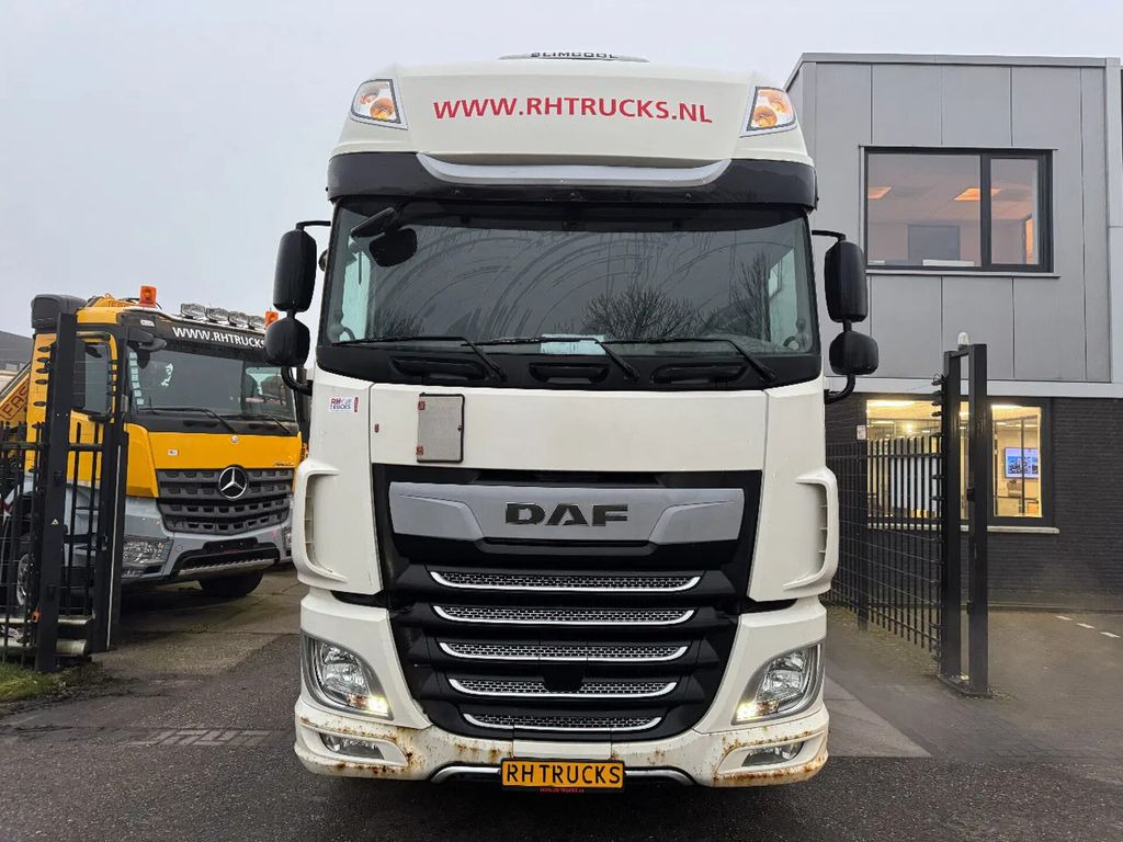 DAF XF 450 6X2 - EURO 6 + LIFT/STEERING AXLE - Cabeza tractora: foto 2 DAF XF 450 6X2 - EURO 6 + LIFT/STEERING AXLE - Cabeza tractora: foto 2