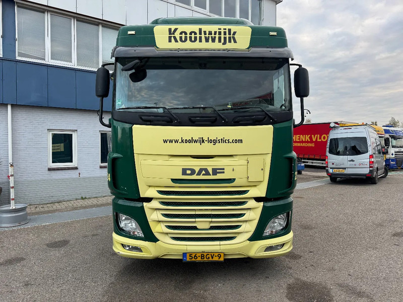 DAF XF 460 4X2 EURO 6 SKIRTS SPOILERS HOLLAND TRUCK - Cabeza tractora: foto 2 DAF XF 460 4X2 EURO 6 SKIRTS SPOILERS HOLLAND TRUCK - Cabeza tractora: foto 2