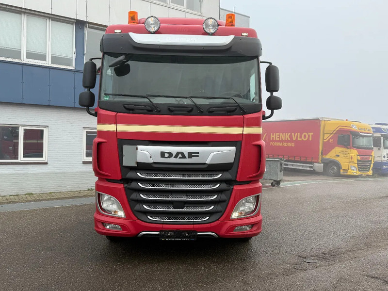 DAF XF 530 6X2 - EURO 6 + HYDRAULICS - Cabeza tractora: foto 2 DAF XF 530 6X2 - EURO 6 + HYDRAULICS - Cabeza tractora: foto 2