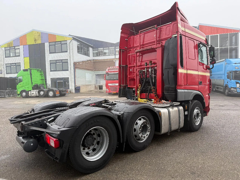 DAF XF 530 6X2 - EURO 6 + HYDRAULICS - Cabeza tractora: foto 4 DAF XF 530 6X2 - EURO 6 + HYDRAULICS - Cabeza tractora: foto 4