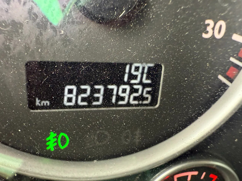 Cabeza tractora MAN TGX 26.460 6X2: foto 19