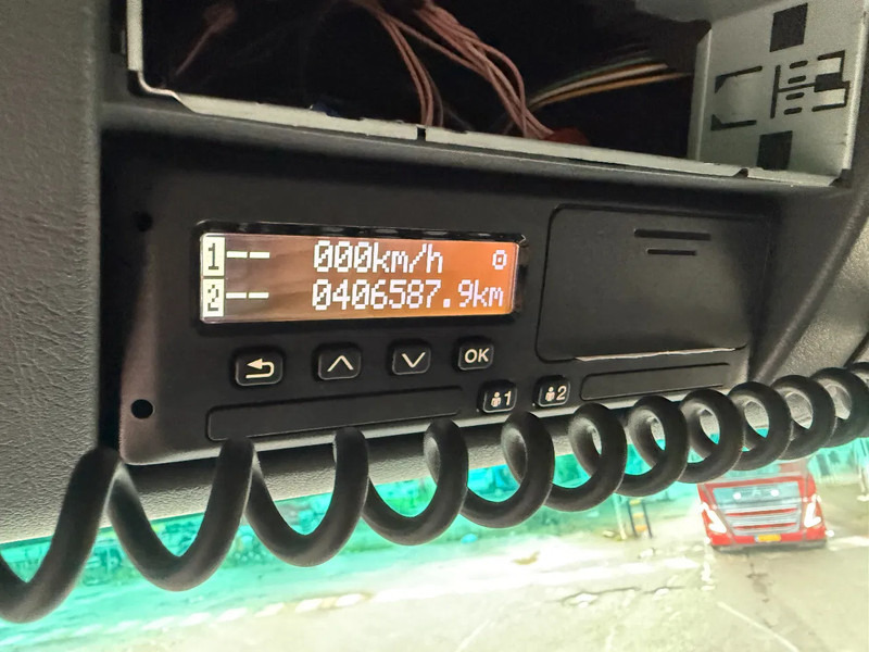 Leasing de MAN TGX 28.560 6X2 EURO 6 - GCW: 90 TON - ONLY 406.587 KM MAN TGX 28.560 6X2 EURO 6 - GCW: 90 TON - ONLY 406.587 KM: foto 14