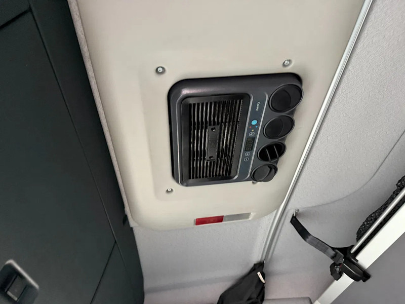 Leasing de MAN TGX 28.560 6X2 EURO 6 - GCW: 90 TON - ONLY 406.587 KM MAN TGX 28.560 6X2 EURO 6 - GCW: 90 TON - ONLY 406.587 KM: foto 15