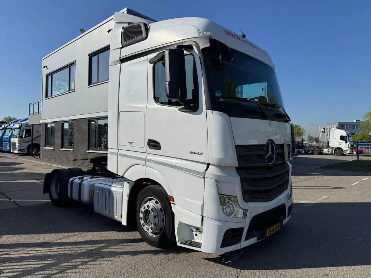 Mercedes-Benz Actros 1842 4X2 - EURO 6 + HEFSCHOTEL + ROCKINGE - Cabeza tractora: foto 3 Mercedes-Benz Actros 1842 4X2 - EURO 6 + HEFSCHOTEL + ROCKINGE - Cabeza tractora: foto 3