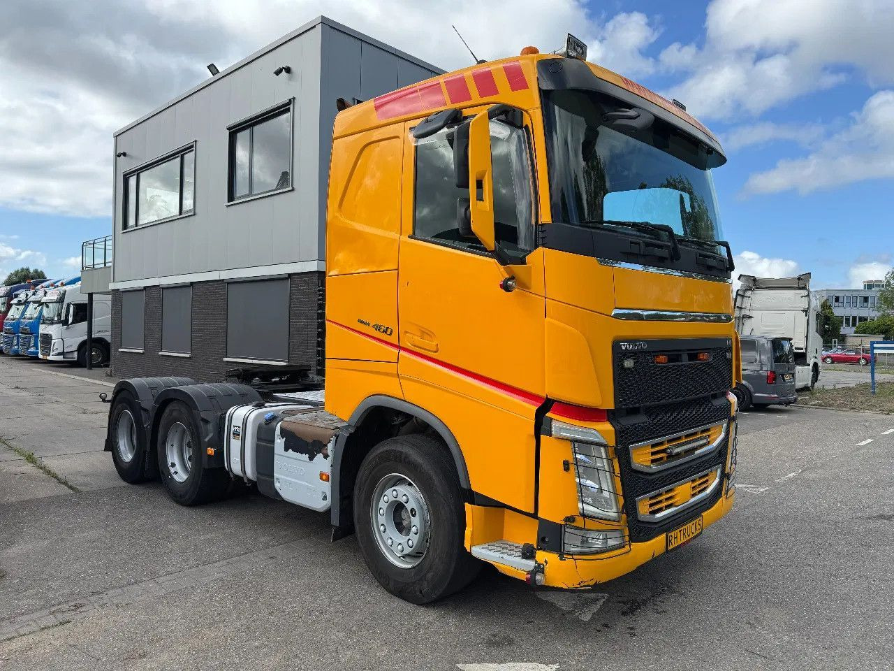 Volvo FH 460 6X4 EURO 6 HYDRAULIC LOW CAB - Cabeza tractora: foto 3 Volvo FH 460 6X4 EURO 6 HYDRAULIC LOW CAB - Cabeza tractora: foto 3