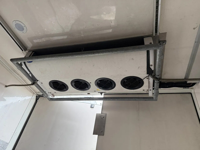 Camión frigorífico DAF XF 460 6X2 YEAR 2017 COMPLETE! + CARRIER SUPRA 850 + DHOLLANDIA: foto 18