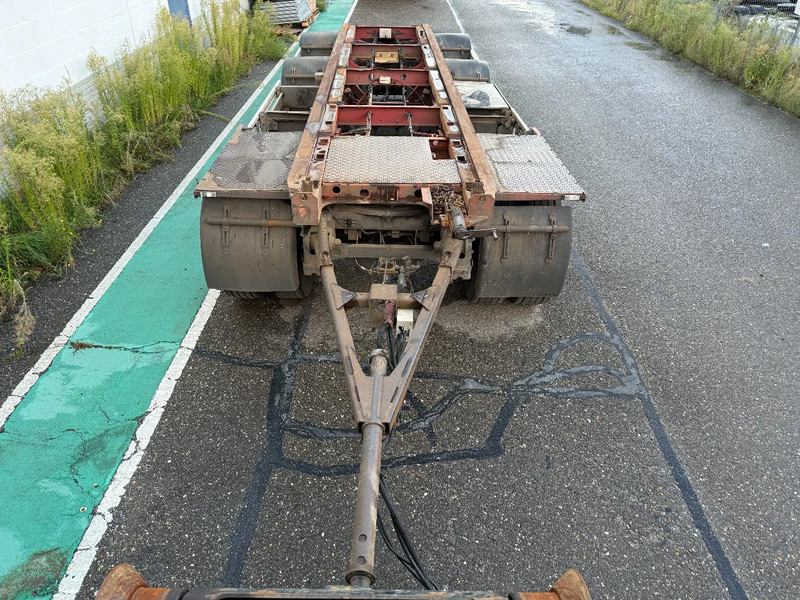 Floor 3 AS - BPW + LIFTING AXLE - Remolque portacontenedore/ Intercambiable: foto 2 Floor 3 AS - BPW + LIFTING AXLE - Remolque portacontenedore/ Intercambiable: foto 2