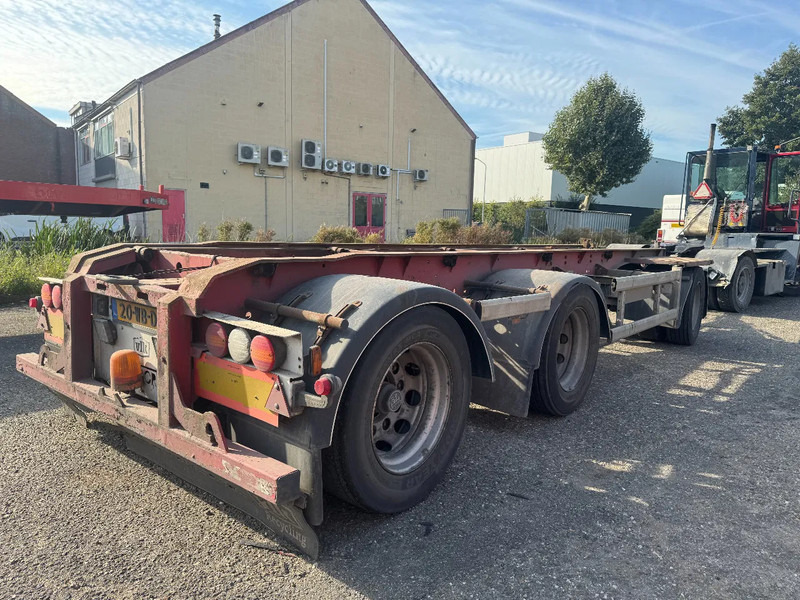 Floor FLA 3-101 3X BPW AXLE APK TÜV TILL 06-2026 - Remolque portacontenedore/ Intercambiable: foto 3 Floor FLA 3-101 3X BPW AXLE APK TÜV TILL 06-2026 - Remolque portacontenedore/ Intercambiable: foto 3