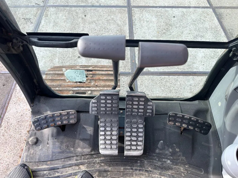 Hitachi ZX350LC-5B CE - Excavadora de cadenas: foto 5 Hitachi ZX350LC-5B CE - Excavadora de cadenas: foto 5