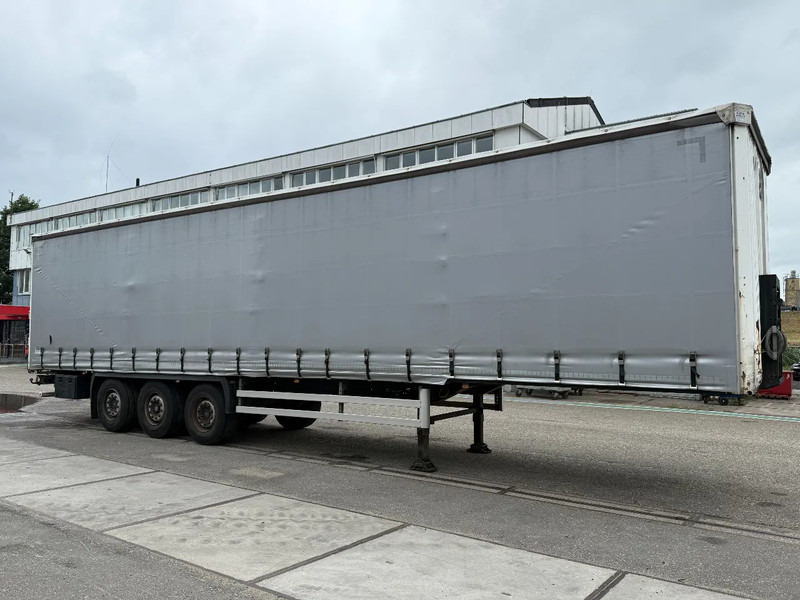 Kässbohrer XS - 3 AXLE - SAF + SLIDING ROOF - DISC BRAKES - Semirremolque lona: foto 2 Kässbohrer XS - 3 AXLE - SAF + SLIDING ROOF - DISC BRAKES - Semirremolque lona: foto 2