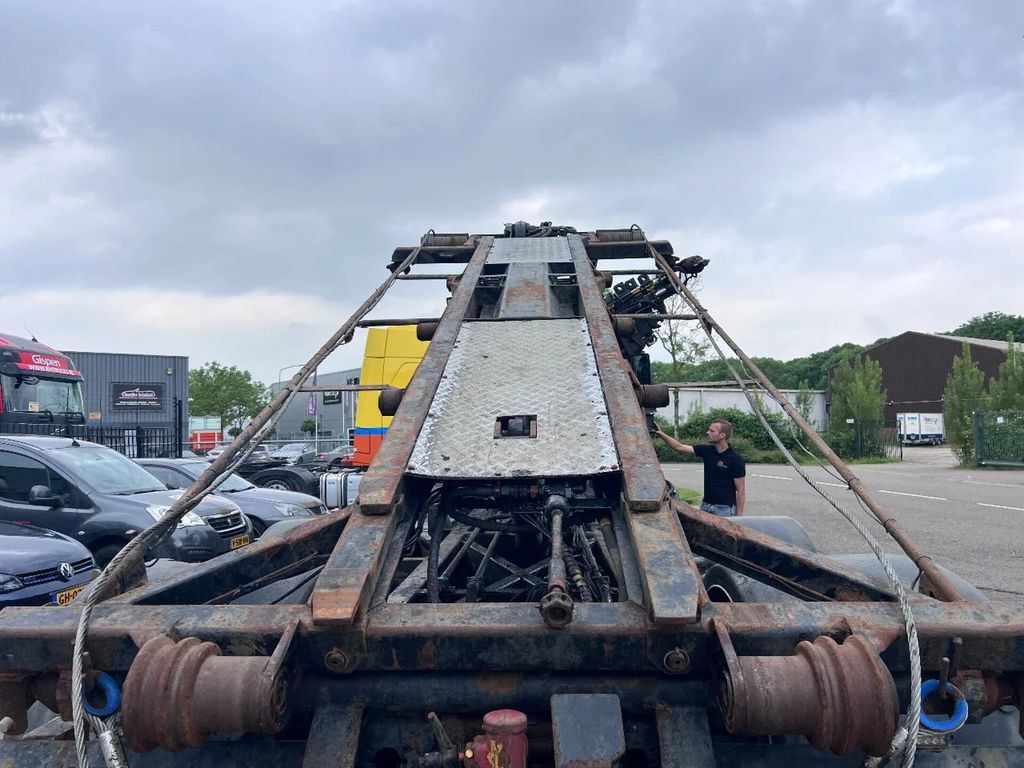 Camión multibasculante MAN TGS 35.440 8X2-4 + HIAB 220C-5 REMOTE + CABLE LI: foto 15