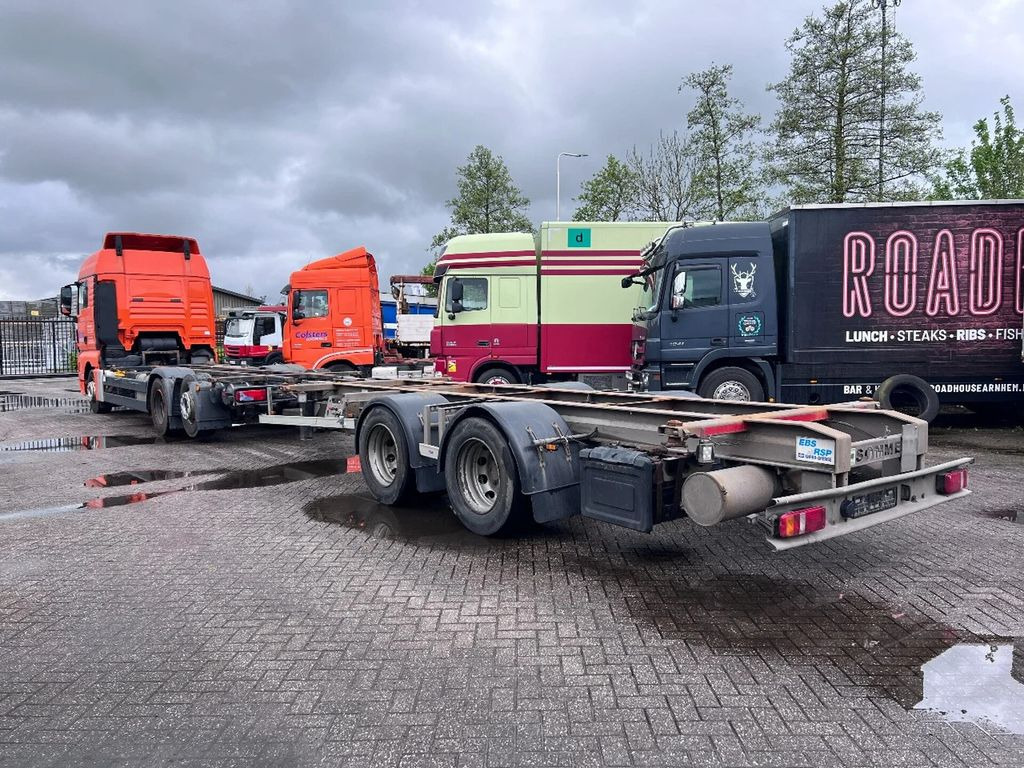 MAN TGX 26.440 XLX 6X2 + HANGER EURO 5 - BDF CHASSIS - Camión portacontenedore/ Intercambiable: foto 3 MAN TGX 26.440 XLX 6X2 + HANGER EURO 5 - BDF CHASSIS - Camión portacontenedore/ Intercambiable: foto 3