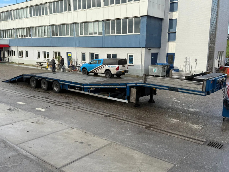 Nooteboom 3 AXLE FORCED STEERING,LIFTHING DECK, DUBBLE HYDRAULIC RAMPS, TUV TILL 05-2026 - Semirremolque góndola rebajadas: foto 2 Nooteboom 3 AXLE FORCED STEERING,LIFTHING DECK, DUBBLE HYDRAULIC RAMPS, TUV TILL 05-2026 - Semirremolque góndola rebajadas: foto 2