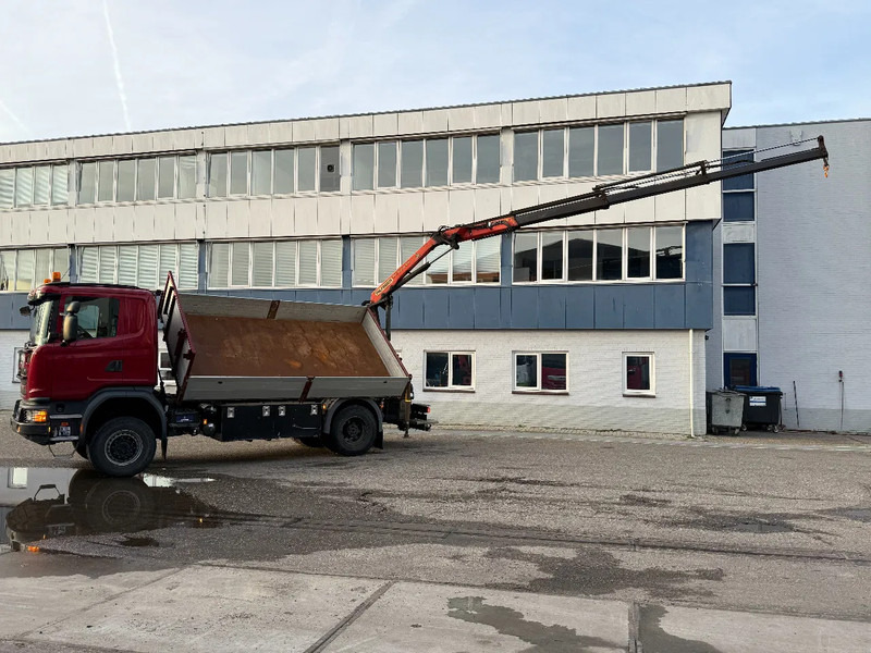 Scania G370 4X4 EURO 6 + 3-SIDE TIPPER + PALFINGER PK9002 + REMOTE - Camión volquete, Camión grúa: foto 3 Scania G370 4X4 EURO 6 + 3-SIDE TIPPER + PALFINGER PK9002 + REMOTE - Camión volquete, Camión grúa: foto 3