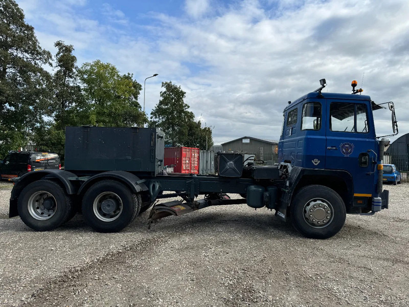 Scania LB141 V8 6X2 HUB REDUCTION - FULL STEEL SUSP. - MANUAL GEAR - Camión chasis: foto 4 Scania LB141 V8 6X2 HUB REDUCTION - FULL STEEL SUSP. - MANUAL GEAR - Camión chasis: foto 4