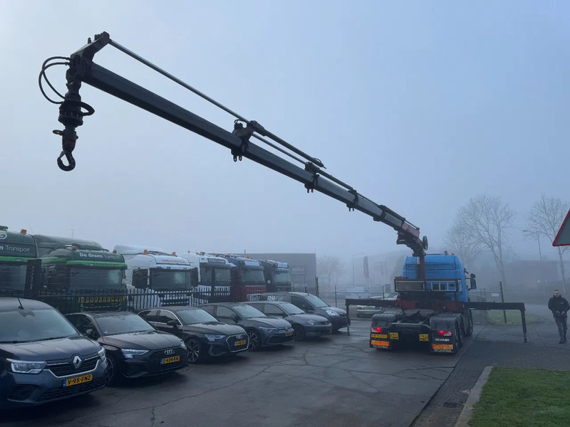 Scania P450 6X2 - EURO 6 + HMF 2620-K5 + REMOTE + LIFT AXLE - Camión grúa: foto 4 Scania P450 6X2 - EURO 6 + HMF 2620-K5 + REMOTE + LIFT AXLE - Camión grúa: foto 4