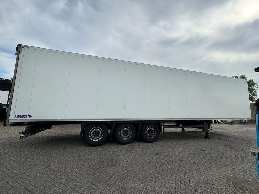 Schmitz Cargobull SCB S3B - 3 AXLE - CARRIER VECTOR 1350 + APK 01- - Semirremolque frigorífico: foto 4 Schmitz Cargobull SCB S3B - 3 AXLE - CARRIER VECTOR 1350 + APK 01- - Semirremolque frigorífico: foto 4