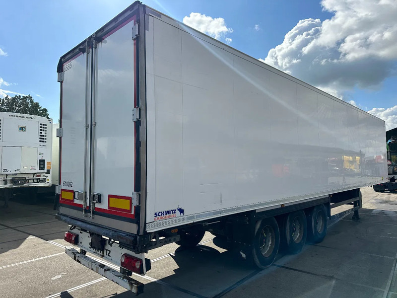 Schmitz Cargobull Schmitz Cargobull PRICES FROM €6950 TO €8950,- 40 X CARRIER 1850 MT D/E SAF AXELS - Semirremolque frigorífico: foto 4 Schmitz Cargobull Schmitz Cargobull PRICES FROM €6950 TO €8950,- 40 X CARRIER 1850 MT D/E SAF AXELS - Semirremolque frigorífico: foto 4