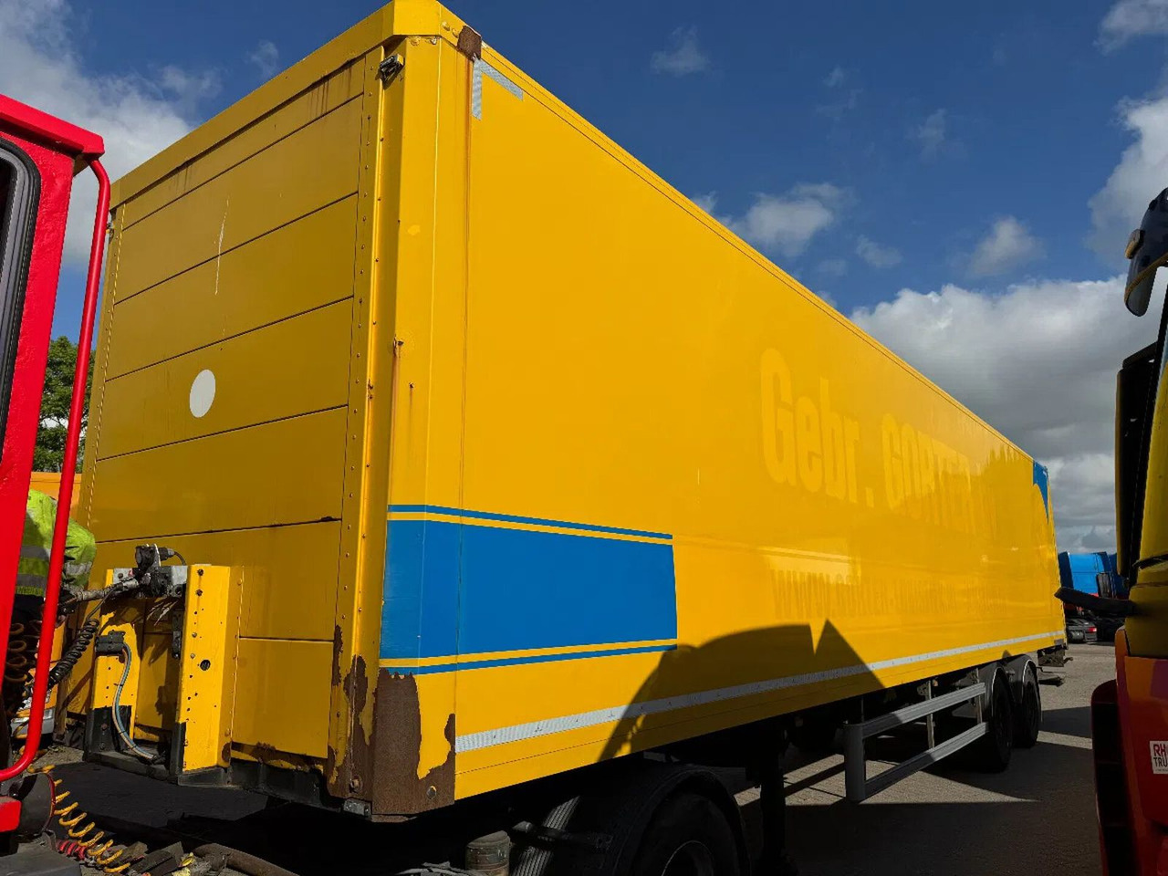 System Trailer TFSH 18 TRPLY - 2 AXLE SAF + STEE - Semirremolque caja cerrada: foto 5 System Trailer TFSH 18 TRPLY - 2 AXLE SAF + STEE - Semirremolque caja cerrada: foto 5
