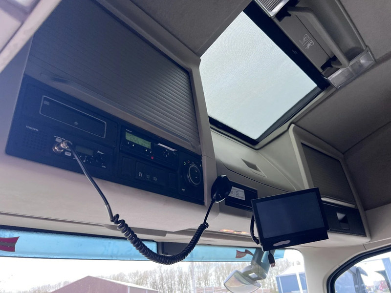 Camión multibasculante Volvo FH 500 8X2 EURO 6 + PALFINGER T22 HOOKLIFT: foto 20