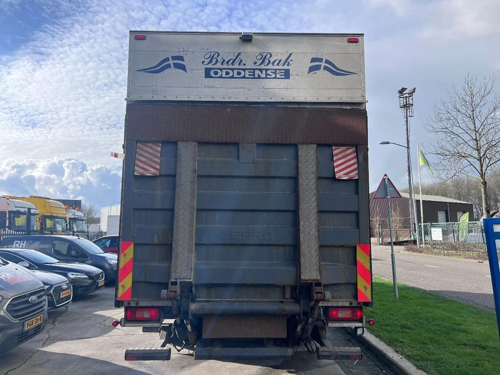 Volvo FM 370 4X2 EURO5 720x250x273 LOAD-LIFT - Camión lona: foto 5 Volvo FM 370 4X2 EURO5 720x250x273 LOAD-LIFT - Camión lona: foto 5