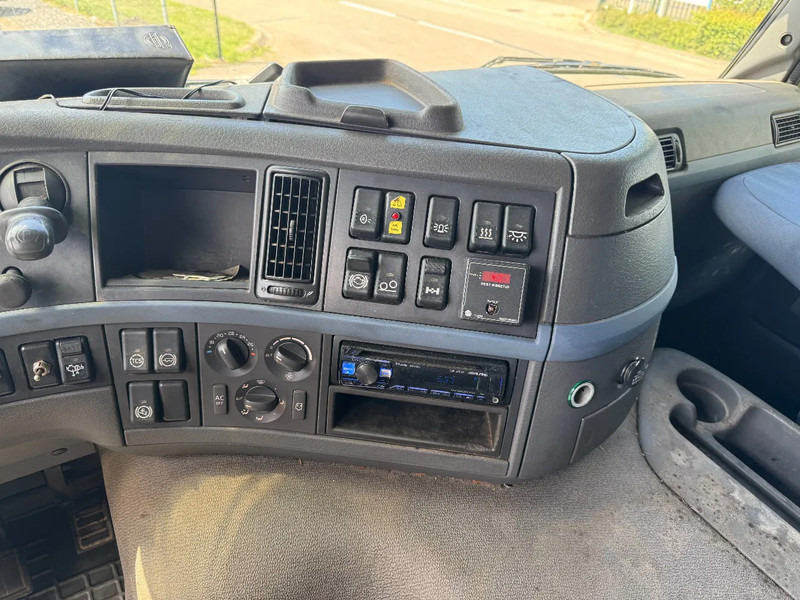 Camión con equipo de cable Volvo FM 440 8X4 EURO 5 + CABELLIFT TIPPER: foto 15 Camión con equipo de cable Volvo FM 440 8X4 EURO 5 + CABELLIFT TIPPER: foto 15