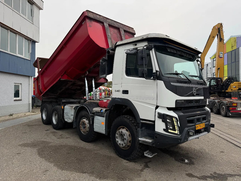 Volvo FMX 540 8X4 FULL STEEL HUB REDUCTION JORPE RETARDER - Camión volquete: foto 2 Volvo FMX 540 8X4 FULL STEEL HUB REDUCTION JORPE RETARDER - Camión volquete: foto 2
