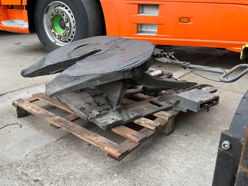 Jost HEFSCHOTEL / LIFTING DISH - Quinta rueda para Camión: foto 4 Jost HEFSCHOTEL / LIFTING DISH - Quinta rueda para Camión: foto 4