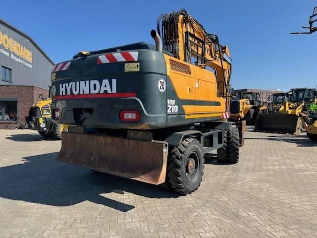 Excavadora de ruedas Hyundai HW 210: foto 9