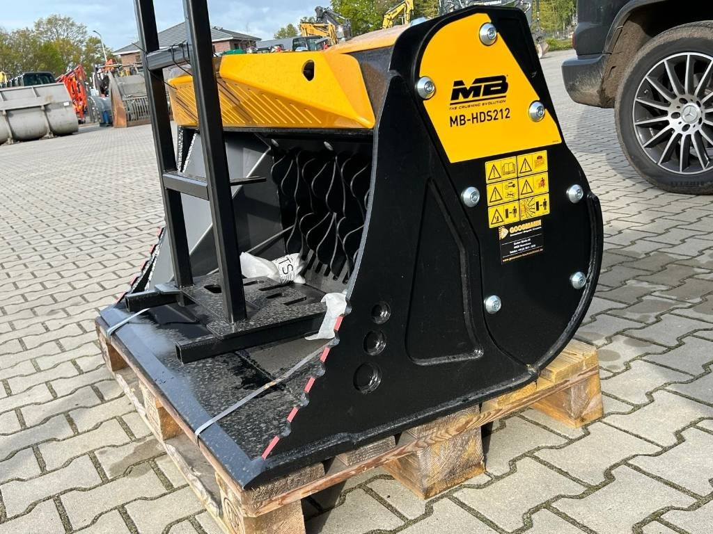 MB CRUSHER HDS 212 - Cazo para excavadora: foto 1 MB CRUSHER HDS 212 - Cazo para excavadora: foto 1