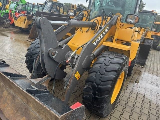 Volvo L 30 G  - Cargadora de ruedas: foto 4 Volvo L 30 G  - Cargadora de ruedas: foto 4