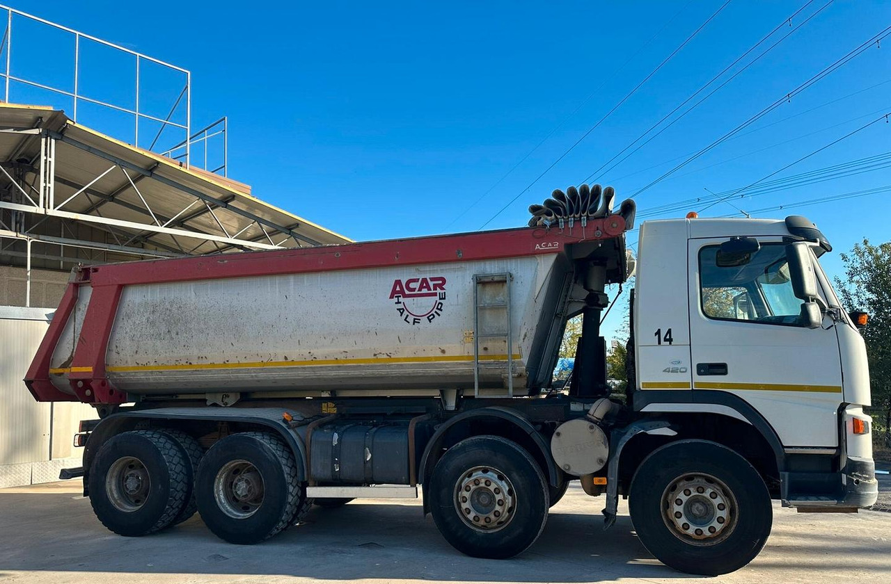 Volvo FM 12 420 ANNO 2005 - Camión volquete: foto 1 Volvo FM 12 420 ANNO 2005 - Camión volquete: foto 1