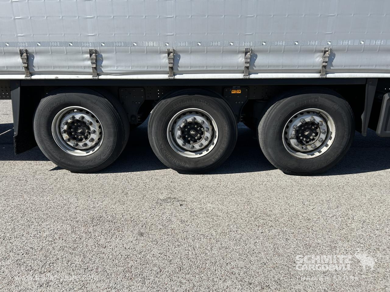 SCHMITZ Curtainsider Standard - Semirremolque lona: foto 4 SCHMITZ Curtainsider Standard - Semirremolque lona: foto 4