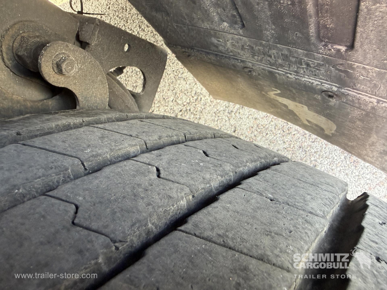 SCHMITZ Reefer Standard Double deck - Semirremolque isotérmico: foto 4 SCHMITZ Reefer Standard Double deck - Semirremolque isotérmico: foto 4