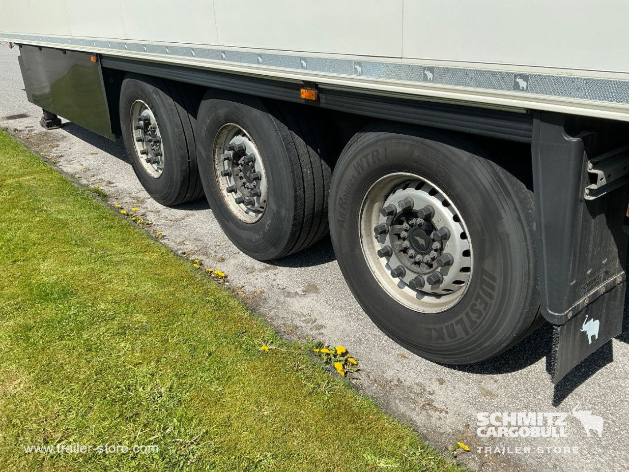 SCHMITZ Reefer Standard - Semirremolque isotérmico: foto 5 SCHMITZ Reefer Standard - Semirremolque isotérmico: foto 5