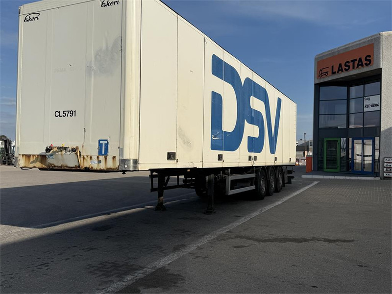 Ekeri 33 pl. - Semirremolque caja cerrada: foto 1 Ekeri 33 pl. - Semirremolque caja cerrada: foto 1