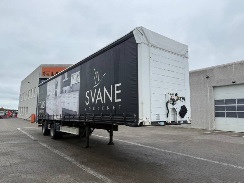 Fliegl Curtainsider / Planenauflieger / Gardin - Semirremolque lona: foto 1 Fliegl Curtainsider / Planenauflieger / Gardin - Semirremolque lona: foto 1