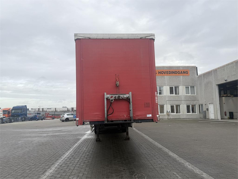 KLC Trailer 34 pl. - Semirremolque lona: foto 2 KLC Trailer 34 pl. - Semirremolque lona: foto 2