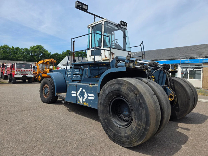 Hyster H44.OOC-16CH Complete with spreader - Autogrúa: foto 4 Hyster H44.OOC-16CH Complete with spreader - Autogrúa: foto 4