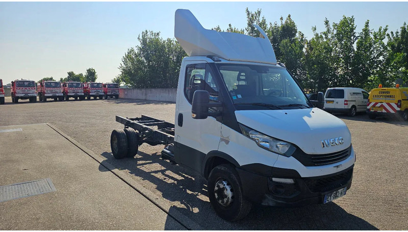 Iveco Daily IS70CI2BA - Camión chasis: foto 3 Iveco Daily IS70CI2BA - Camión chasis: foto 3