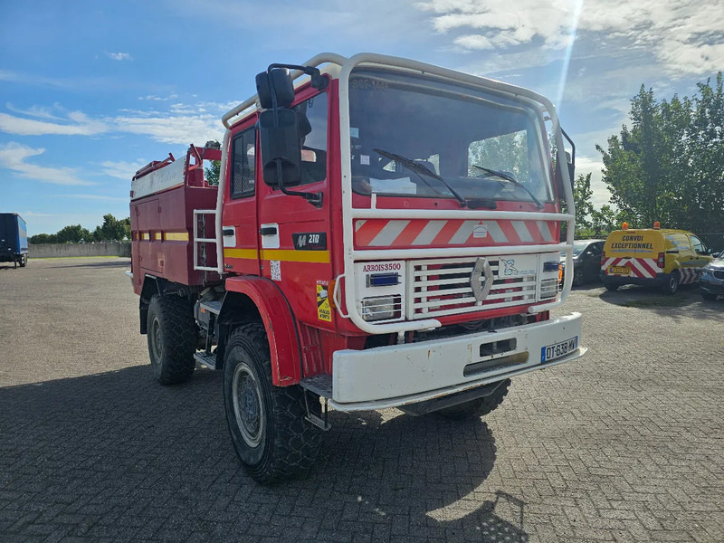 Renault Midliner 210 40BCA230 - Camión de bomberos: foto 3 Renault Midliner 210 40BCA230 - Camión de bomberos: foto 3