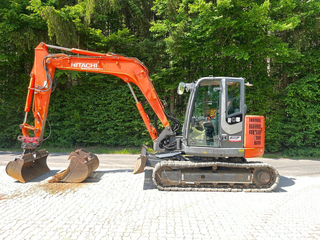 HITACHI ZX 85 USBLC-3 - Miniexcavadora: foto 1 HITACHI ZX 85 USBLC-3 - Miniexcavadora: foto 1