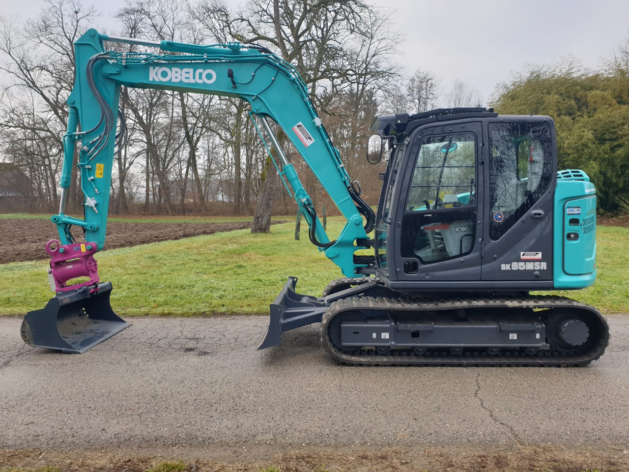 KOBELCO SK 85 MSR-7 - Excavadora de cadenas: foto 1 KOBELCO SK 85 MSR-7 - Excavadora de cadenas: foto 1